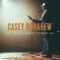 Casey Donahew - One Light Town